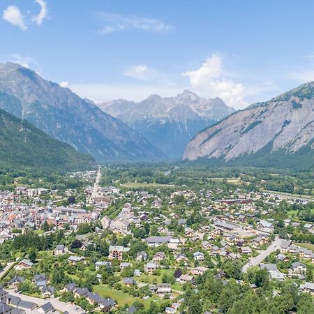 فندق Camping Le Colporteur Le Bourg-dʼOisans المظهر الخارجي الصورة