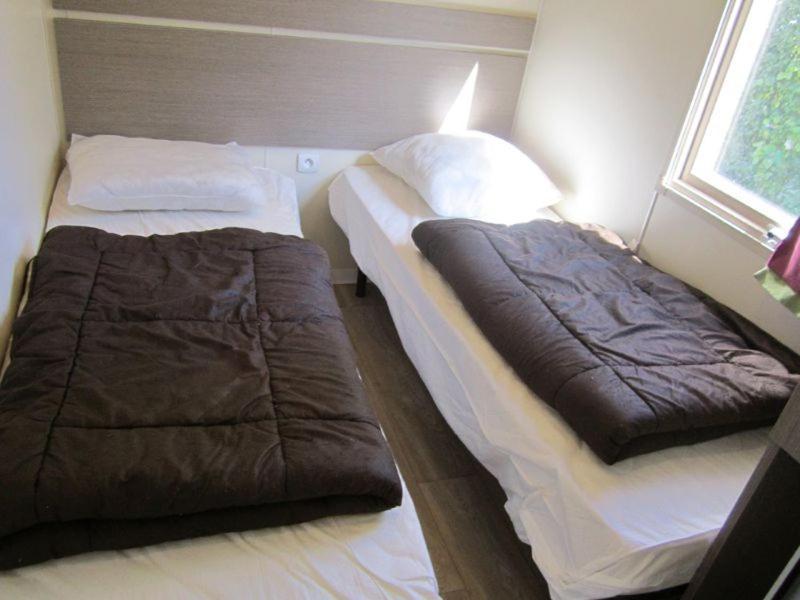 فندق Camping Le Colporteur Le Bourg-dʼOisans المظهر الخارجي الصورة