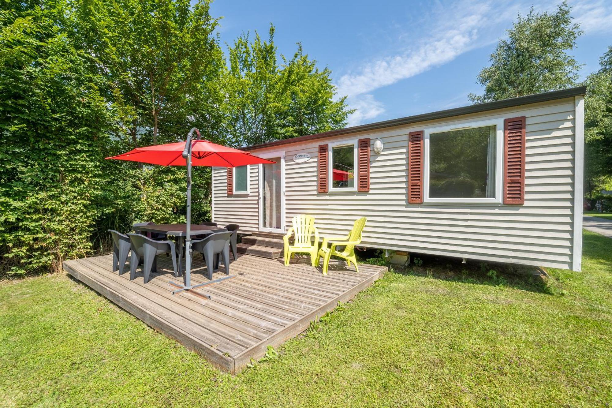 فندق Camping Le Colporteur Le Bourg-dʼOisans المظهر الخارجي الصورة